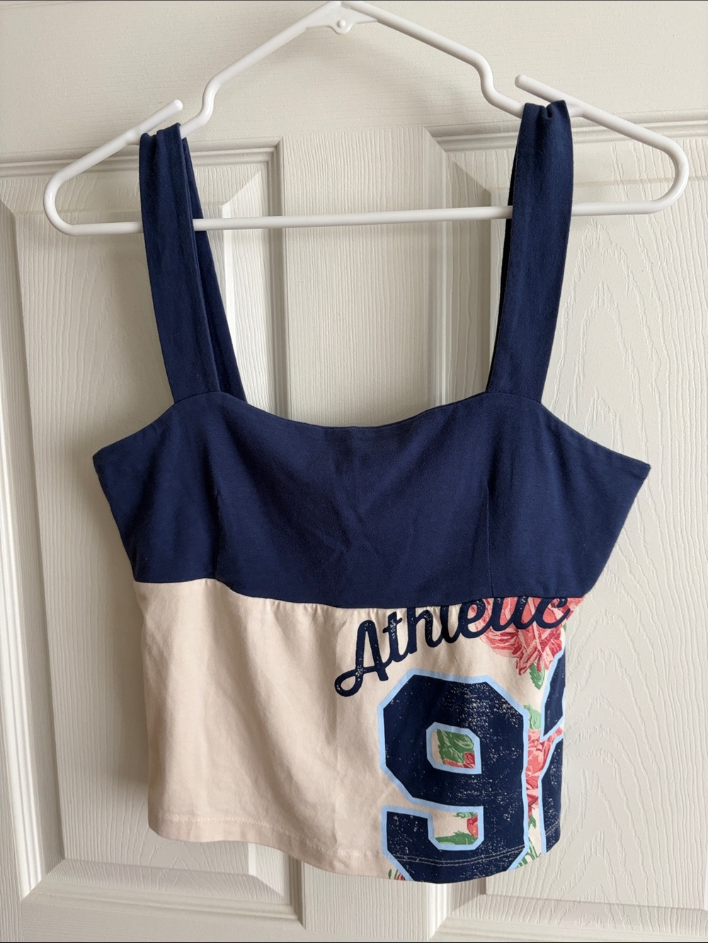 Maeve Reworked Sporty Tank Navy and Cream Floral Crop Tank NWOT